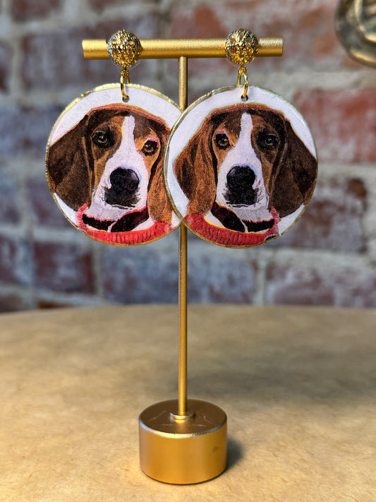 Beagle/Walker Hound Earrings on Gold Studs