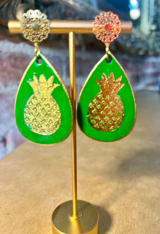 Green and gold pineapple