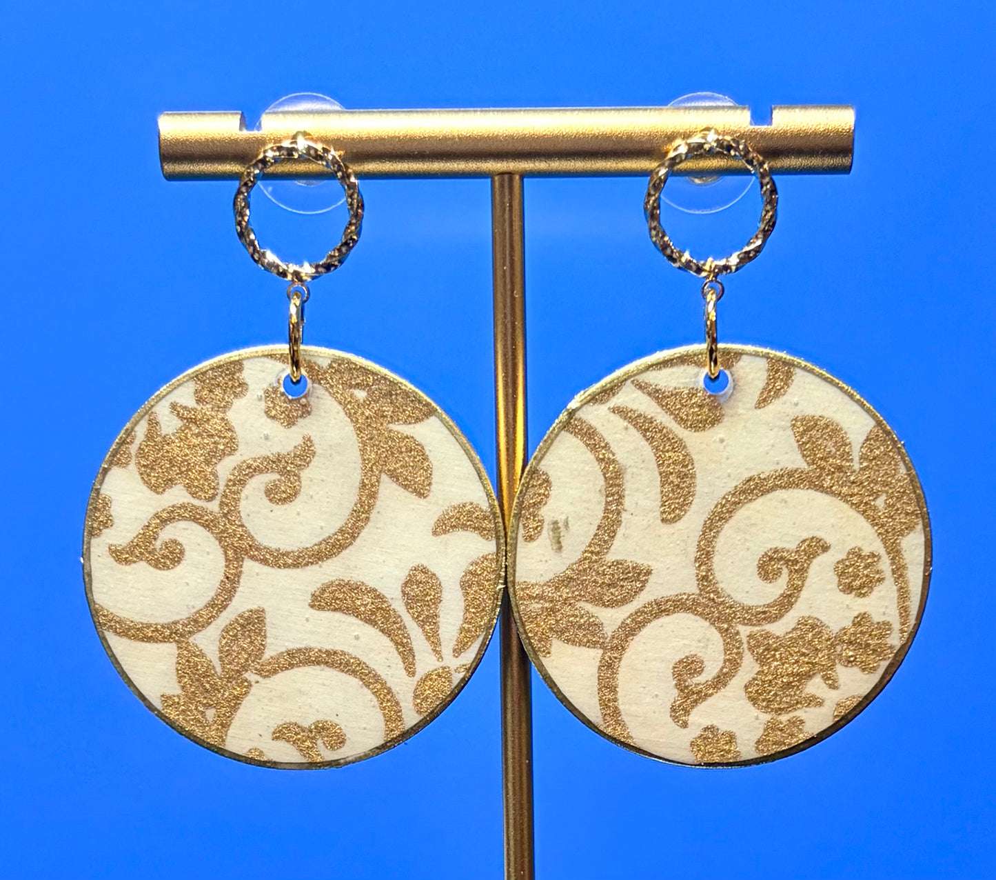 Gold & White Baroque Scrollwork on Gold Stud