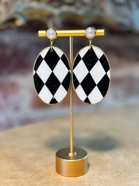 Black and White Diamonds on Oval Earrings with Pearl Stud