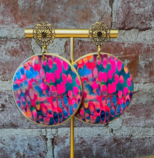 Pink multi-color with filigree stud