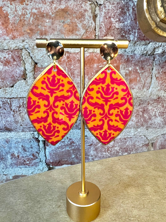 Yellow and pink abstract with gold stud