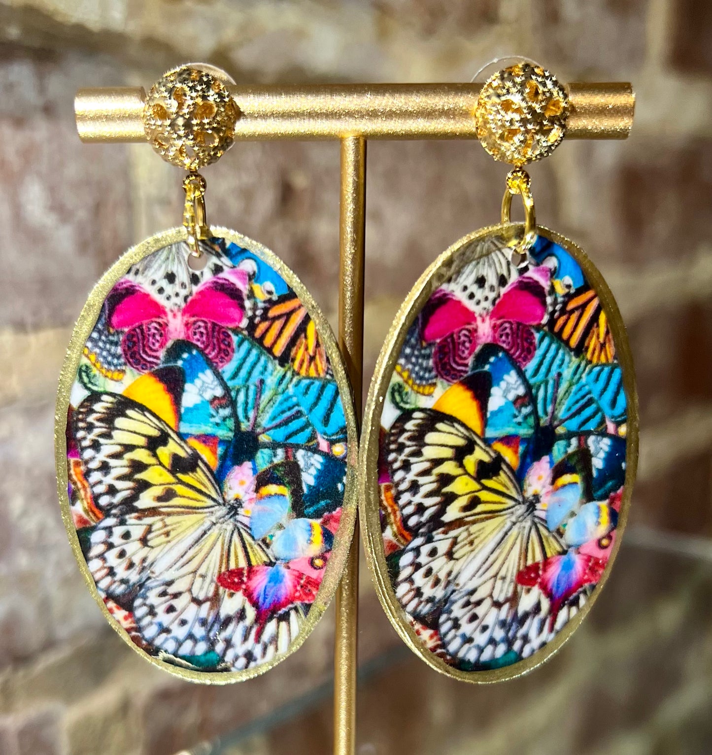 Butterfly Oval Earrings on Round Filigree Studs