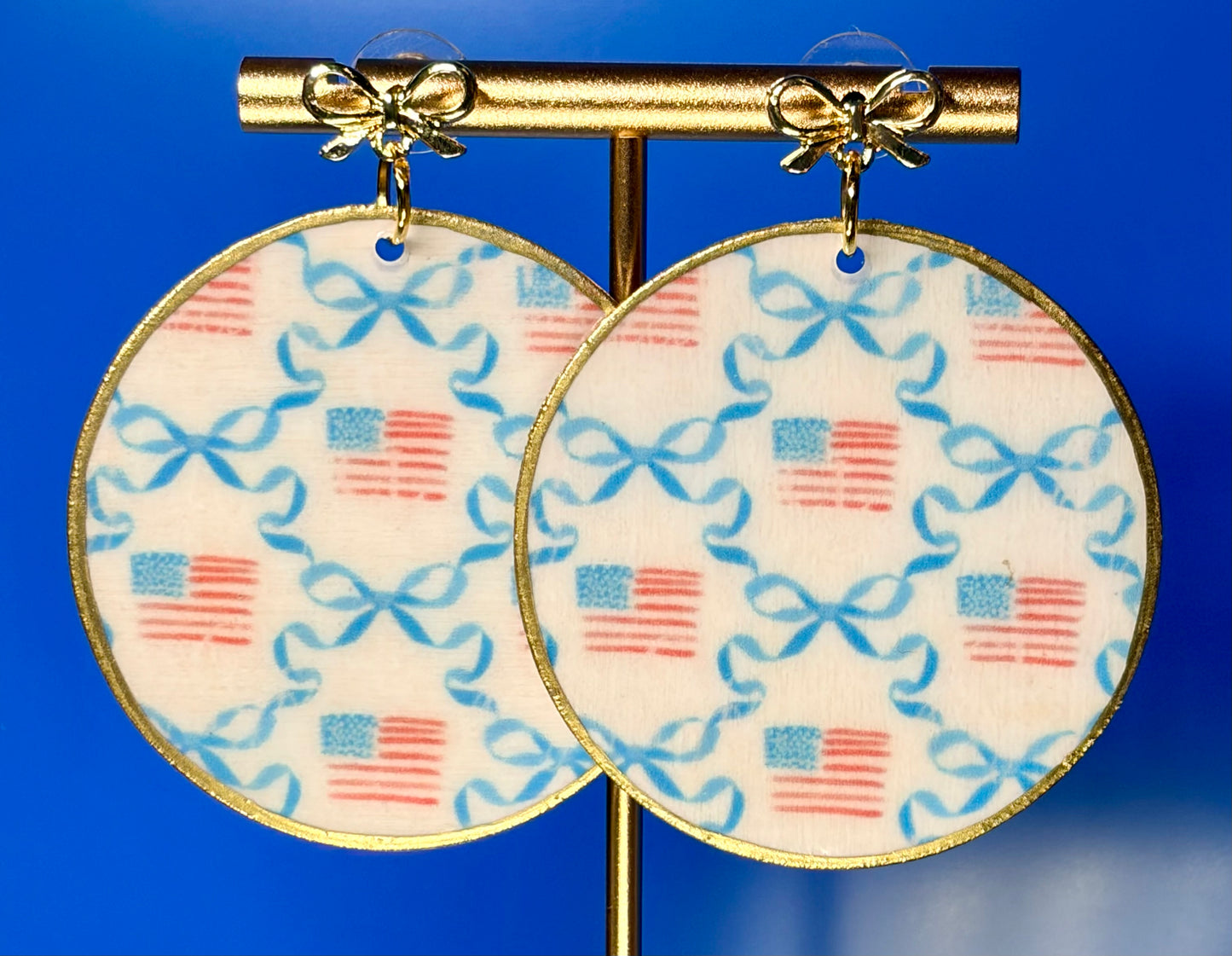 Round American Flag with Blue Bows on Gold Bow Studs